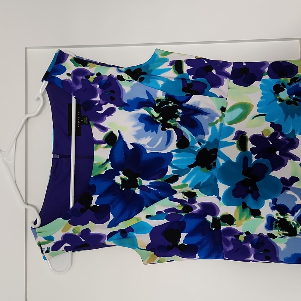Women's dress